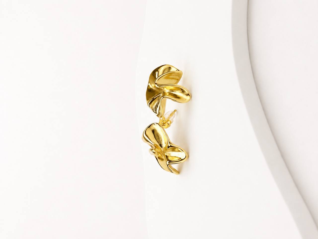 Gold Flower Stud Earrings