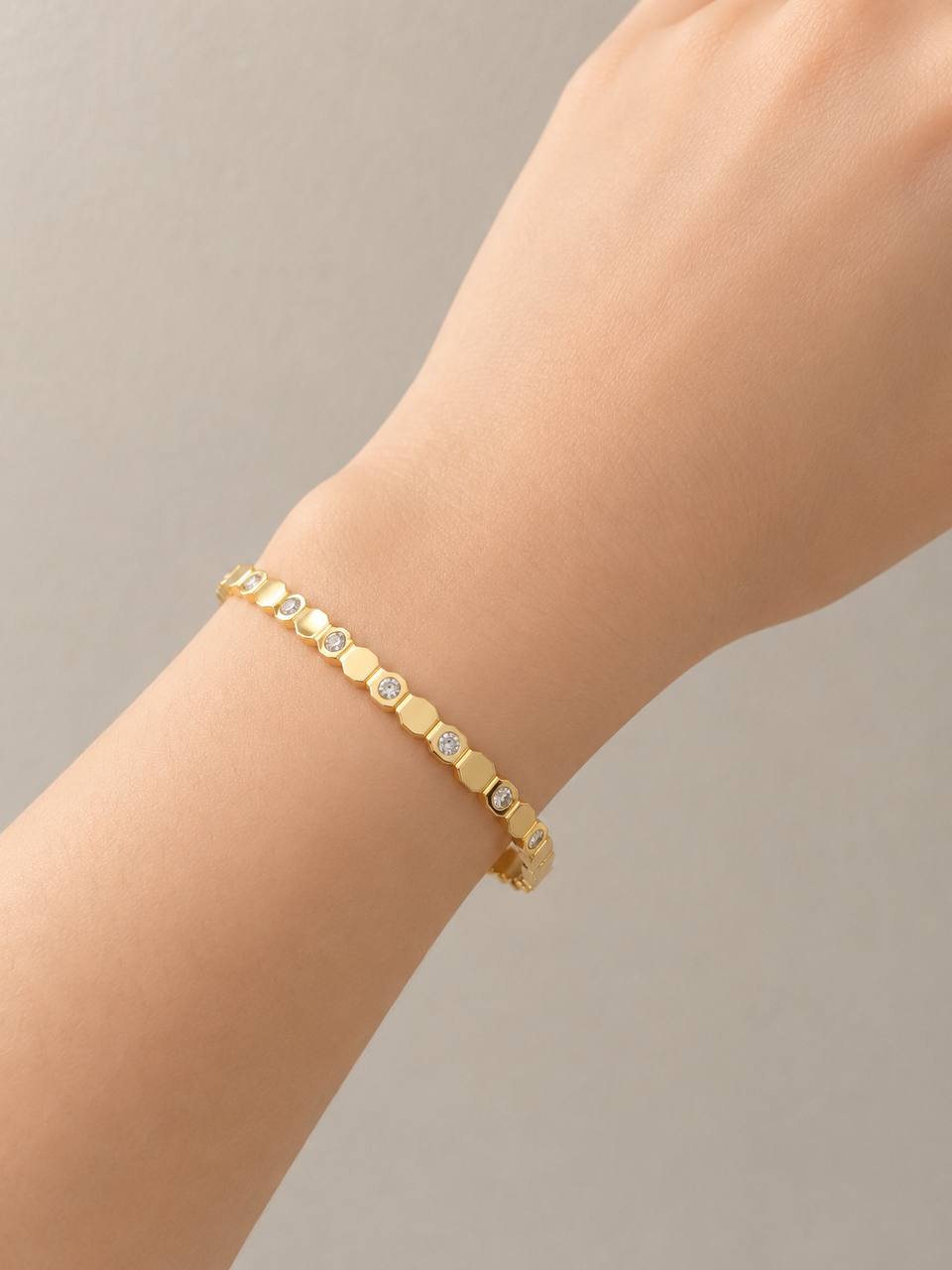Gold Crystal Link Bracelet
