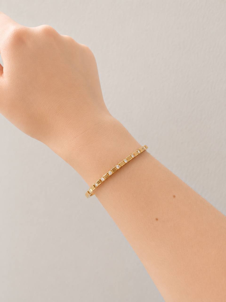 Crystal Bangle Bracelet